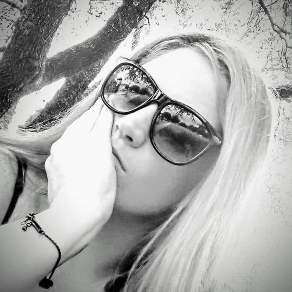 Meet your Posher, Tisha